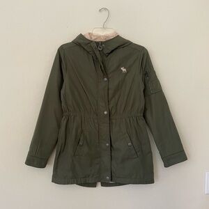 ❄️Abercrombie Kids Olive Green Jacket